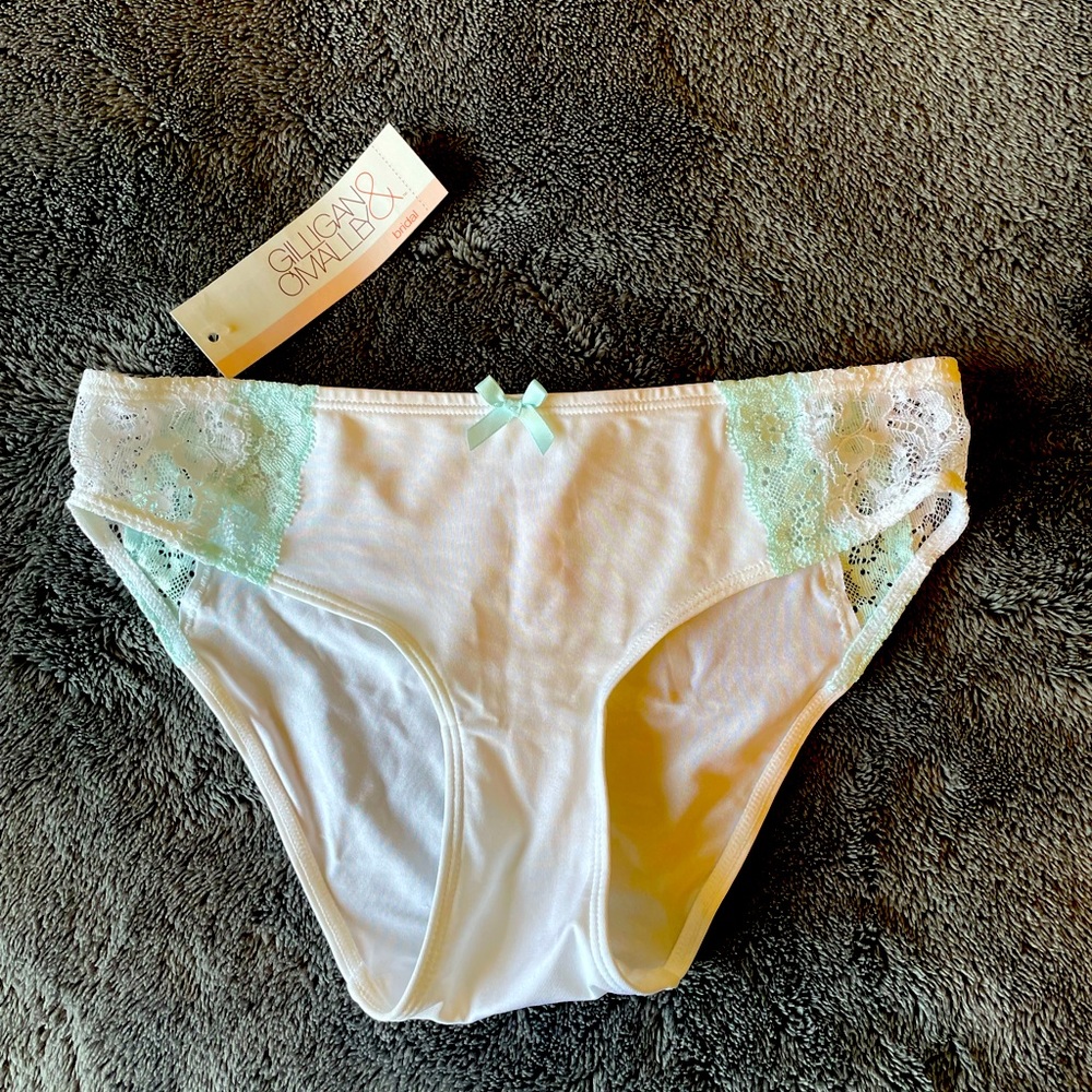 Gilligan & O’Malley Bridal Underwear